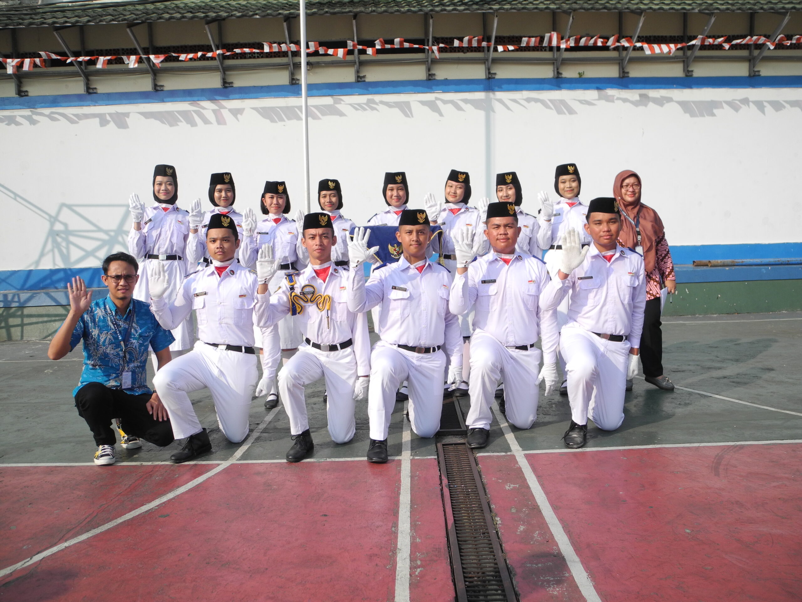 Fasilitas Sekolah SMK 10 NEGERI BEKASI